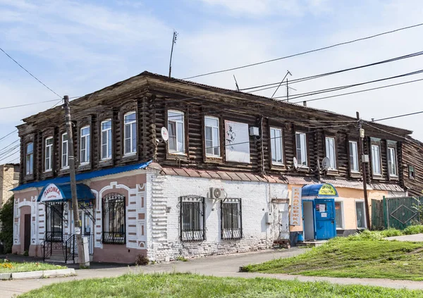 Forschungsspaziergang Mit Historikern Durch Die Stadt Werchneuralsk Baudenkmäler Ihre Zerstörung — Stockfoto