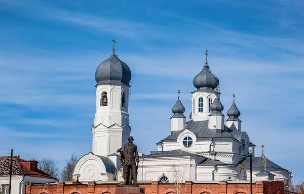 Caminata Investigación Con Los Historiadores Ciudad Troitsk Para Ver Los — Foto de Stock