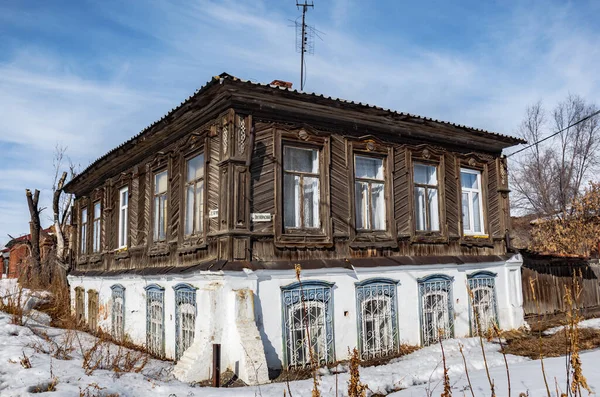 Forschungsspaziergang Mit Historikern Der Stadt Troitsk Architekturdenkmäler Ihre Zerstörung Und — Stockfoto