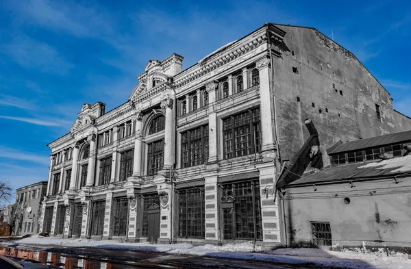 Passeio Pesquisa Com Historiadores Cidade Troitsk Para Ver Monumentos Arquitetônicos — Fotografia de Stock