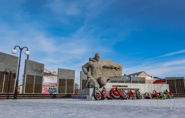 Passeio Pesquisa Com Historiadores Cidade Troitsk Para Ver Monumentos Arquitetônicos — Fotografia de Stock