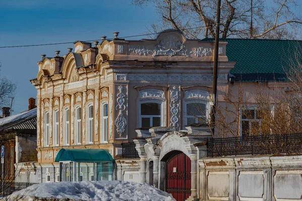 Passeggiata Ricerca Con Gli Storici Nella Città Troitsk Vedere Monumenti — Foto Stock