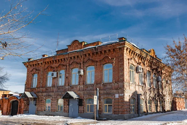 Spacer Badawczy Historykami Mieście Troitsk Aby Zobaczyć Zabytki Architektury Ich — Zdjęcie stockowe