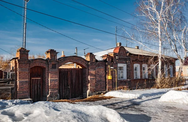 Forskning Promenad Med Historiker Staden Troitsk För Att Arkitektoniska Monument — Stockfoto