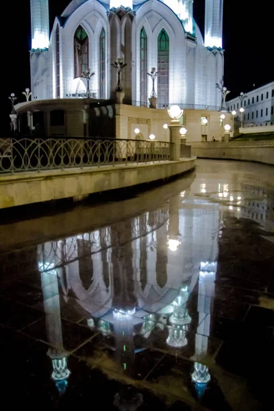 Promenade Historique Tatarstan Kazan Été Sur Fond Ciel Nuageux — Photo