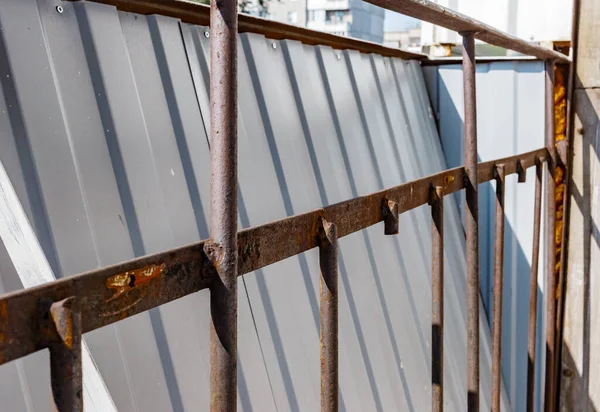 Stärka Ramen Och Förbereda Balkongen För Installation Plastramar Och Tvåglasfönster — Stockfoto