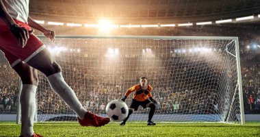 Futbolcu kaleci bir profesyonel futbol stadyumu savunur iken bir gol çalışıyor. Stadyum ve kalabalık 3d yapılır.