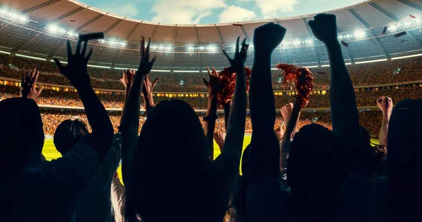 Grup hayranları tezahürat tarihinde stadyum spor şampiyonluk dikkat et. Onların takım kazandı ve herkes bu olayı kutluyoruz. İnsanlar rahat bir beze giyindin.