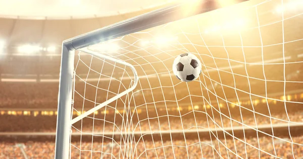 Fotoğraf güneş parlar süre profesyonel futbol stadyumu bir hedef haline uçar top. Stadyum ve kalabalık 3d yapılır.