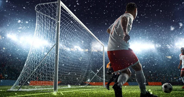Ποδόσφαιρο Έντονη Στιγμή Μπροστά Από Τον Στόχο Για Γήπεδο Του — Φωτογραφία Αρχείου