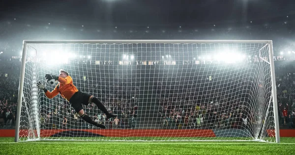 Bramkarz Akcji Stadion Piłkarski Zużycie Niemarkowe Sportowe Ubrania Stadion Tłum — Zdjęcie stockowe