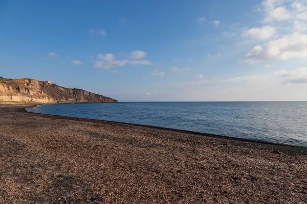 Strand Van Kanakari Santorini Eiland Griekenland Achtergrond Een Prachtige Blauwe — Stockfoto