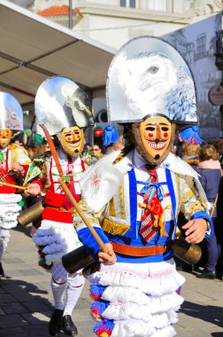 Karakol-İspanya, 4-Şubat-2018 karnaval yağmuruna Galicia İspanya biri en eski dünya