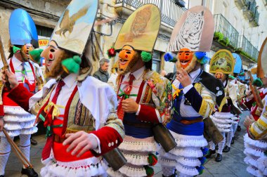 Karakol-İspanya, 4-Şubat-2018 karnaval yağmuruna Galicia İspanya biri en eski dünya