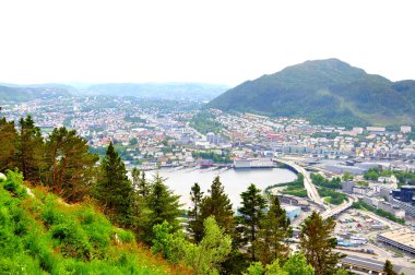 Füniküler uyanık dan Bergen şehir manzarası