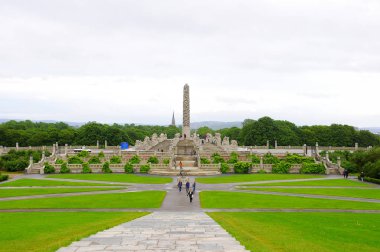 Oslo-Norveç, Haziran 06-2017 Vigeland Park veya heykel parkı heykeltıraş vigeland 1926 ve 1942 yılları arasında inşa