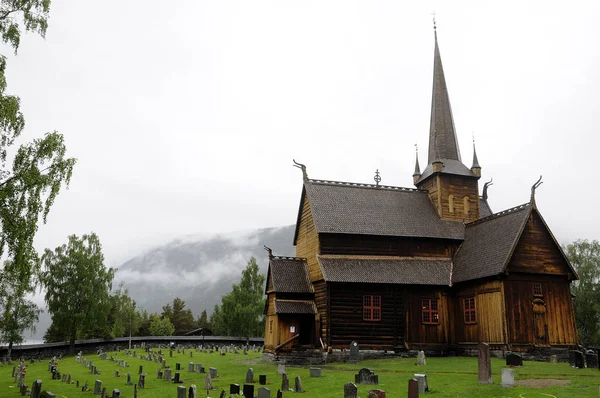 Borgoña Iglesia Madera Situada Noruega Eran Muy Comunes Norte Europa — Foto de Stock