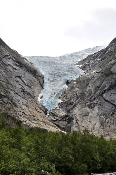 Γλώσσες Του Παγετώνα Jostedal Στο Norway — Φωτογραφία Αρχείου