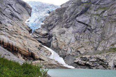 Norveç 'teki jostedal buzulun dilleri