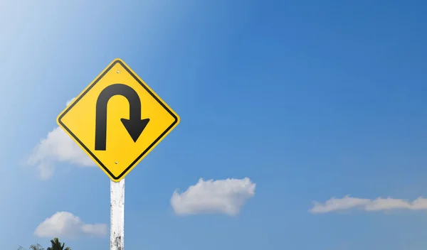 Directional Arrow Traffic Signs Isolated Cloudy Bluesky Background — Stock Photo, Image