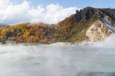 Noboribetsu Onsen Hokkaido'nın en ünlü kaplıca beldesidir. Noboribetsu'nın muhteşem Jigokudani veya 