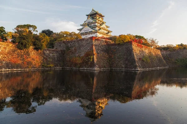 Kép Lelőtték Osaka Castle Japán Este Lágy Napfény Megérinti Várat — Stock Fotó