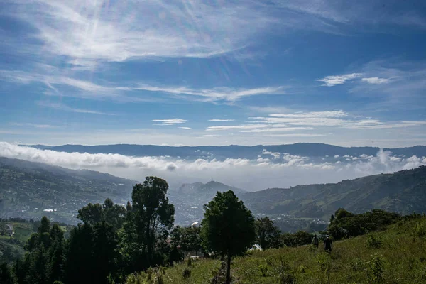 Valle de los indios copacabana
