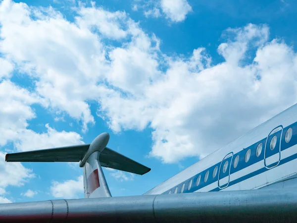 Vue latérale du jet d'air passager — Photo