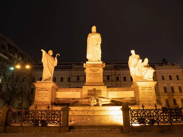 Kyiv Ukraine Dezember 2018 Prinzessin Olga Denkmal Bei Nacht Mit — Stockfoto