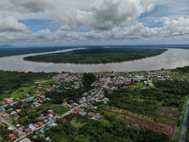 Simunjan, Sarawak / Malezya - 20 Haziran 2020: Simunjan 'ın Güzel Balıkçı Köyü