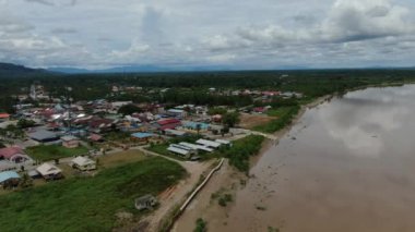 Simunjan, Sarawak / Malezya - 20 Haziran 2020: Simunjan 'ın Güzel Balıkçı Köyü