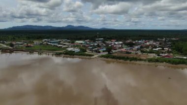 Simunjan, Sarawak / Malezya - 20 Haziran 2020: Simunjan 'ın Güzel Balıkçı Köyü
