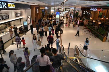 Kuala Lumpur, Malezya - 15 Eylül 2025: Selangor ve KL 'nin Ünlü Alışveriş Merkezleri