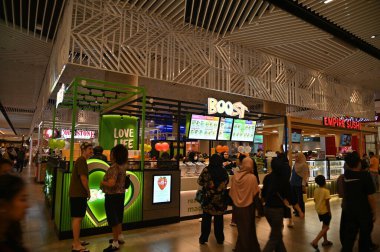 Kuala Lumpur, Malezya - 15 Eylül 2025: Selangor ve KL 'nin Ünlü Alışveriş Merkezleri