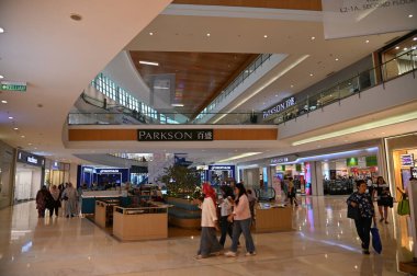 Kuala Lumpur, Malezya - 15 Eylül 2025: Selangor ve KL 'nin Ünlü Alışveriş Merkezleri