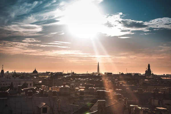 Vacker Utsikt Från Taket Staden Petersburg Centrala Distriktet Solnedgång Synliga — Stockfoto