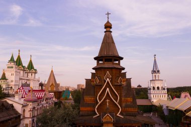 Moskova, İzmailovo'daki Kremlin. Moskova'nın simge yapı, park, güneşlerde
