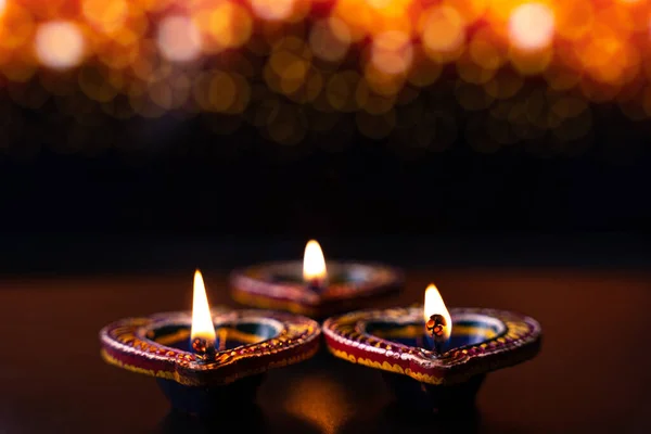 Indiska Festivalen Diwali Diya Oljelampor Tända Färgglada Rangoli Hinduisk Tradition — Stockfoto