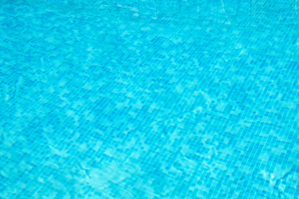 Increíble Agua Azul Piscina Con Ligeras Ondas Vista Superior Una — Foto de Stock