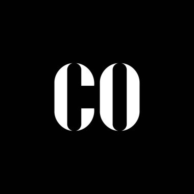 Karbonmonoksit logosu tasarımı. Baş harf CO büyük harfli monogram logo beyaz renk. Karbonmonoksit logosu, karbondioksit tasarımı. Gardiyan, komutan.