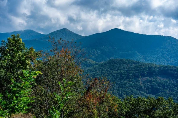 Autumn Morning Drive Blue Ridge Parkway North Carolina — 图库照片