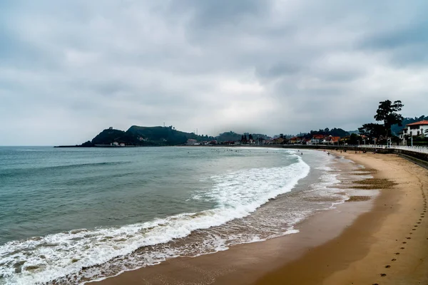 Ciudad Ribadesella España Lugar Muy Popular Entre Los Surfistas — Foto de Stock