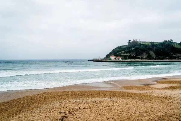 Ville Ribadesella Espagne Est Endroit Très Populaire Auprès Des Surfeurs — Photo