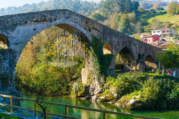 Puente Romano Construido Finales Del Siglo Xiii Que Cruza Río — Foto de Stock