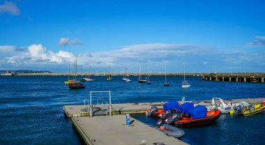 Dublin İrlanda Limanı 'nda güneş batarken ve gün sona ererken
