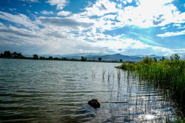 Lyons Colorado 'da göreceğiniz bazı şeylere bir göz atın..