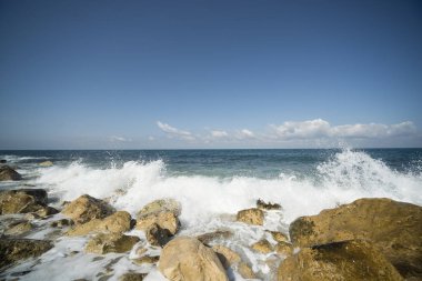 Güzel sahil ve tropikal deniz