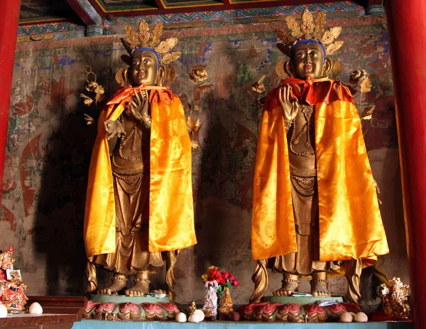内蒙古 2011年7月12日 呼和浩特市 Wusutu 赵佛教寺院明代古雕像与壁画 — 图库照片