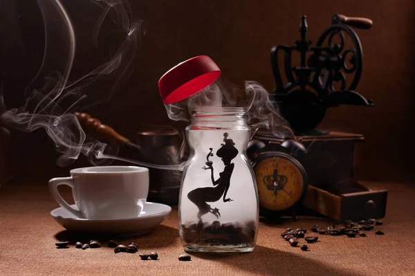 Magie fée du café invite à une tasse de café — Photo