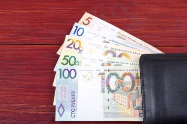 M-cüzdanda bulunan Siyah Beyaz Rusya para 